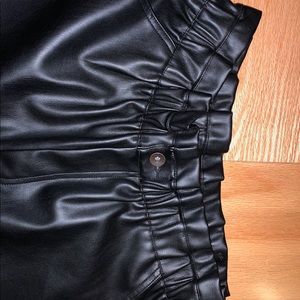 Zara Baggy Faux Leather Pant Size 8 Women